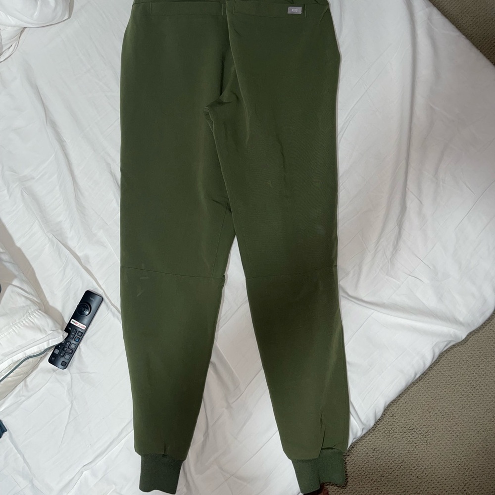Men's Figs Green Jogger Scrubs